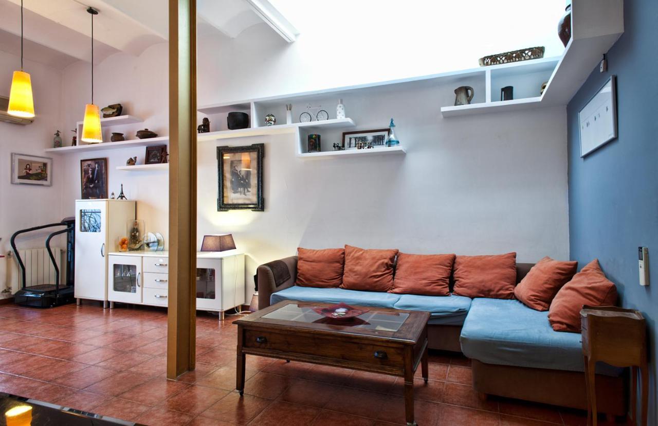 Holiday Home La Casa Azul Βαρκελώνη Εξωτερικό φωτογραφία