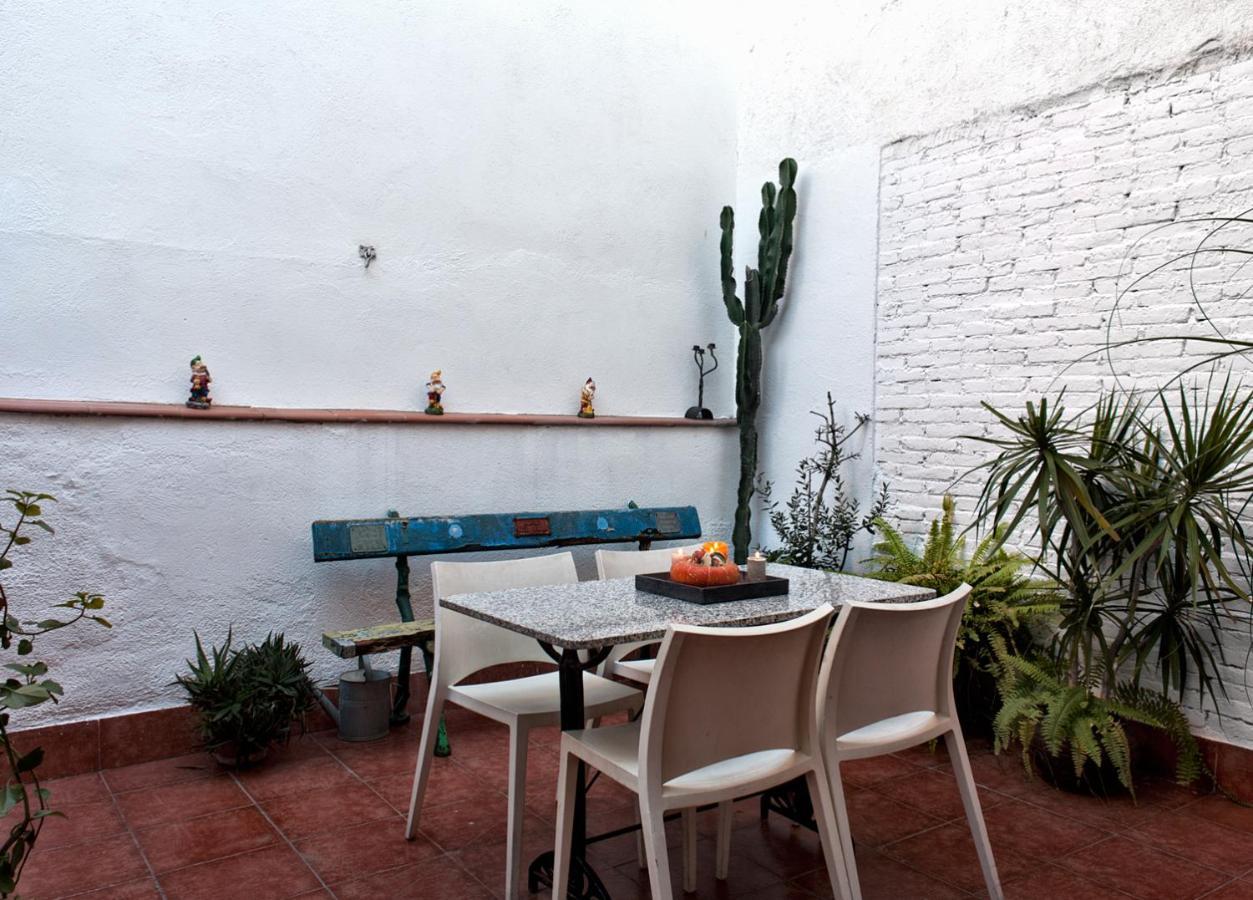 Holiday Home La Casa Azul Βαρκελώνη Εξωτερικό φωτογραφία