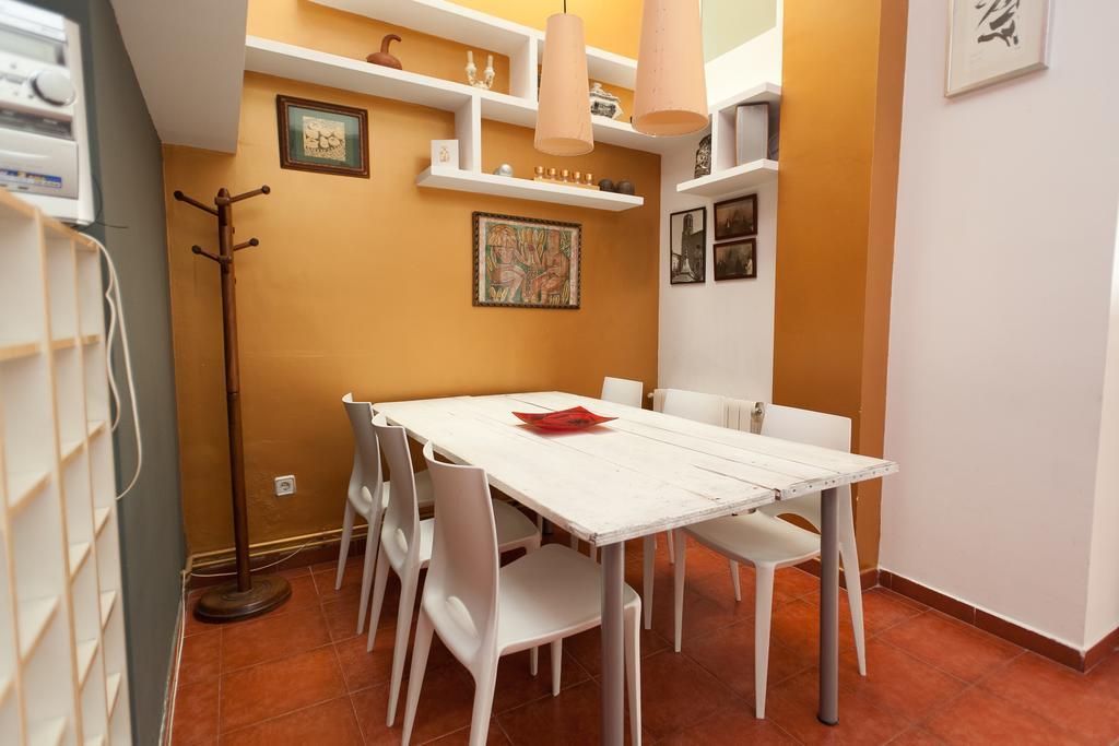 Holiday Home La Casa Azul Βαρκελώνη Δωμάτιο φωτογραφία
