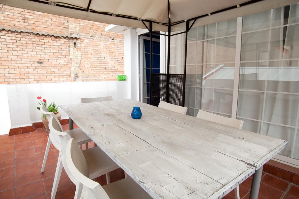 Holiday Home La Casa Azul Βαρκελώνη Δωμάτιο φωτογραφία